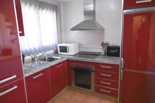 One-Bedroom Apartment image 2