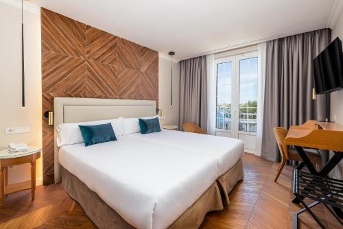 Chambre double avec 1 ou 2 lits, vue sur la mer