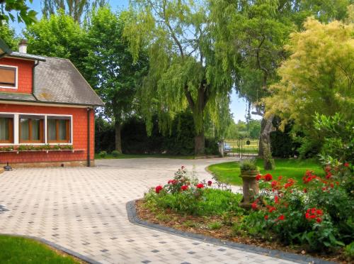 Maison spacieuse à Sermersheim avec jardin clôturé gîte à louer Kogenheim