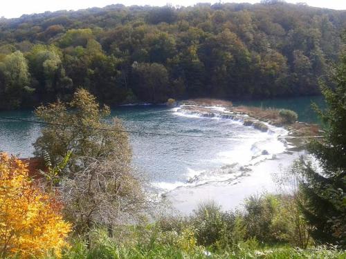 Holiday home Mreznicki sum