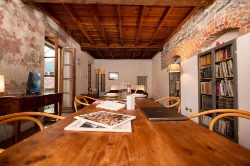 Studio d'Arte nel Cuore di Como