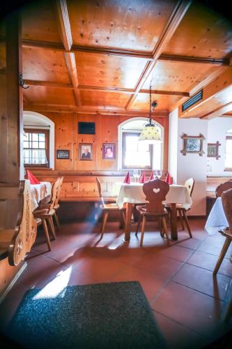 Gasthof Simmerlwirt - image 9
