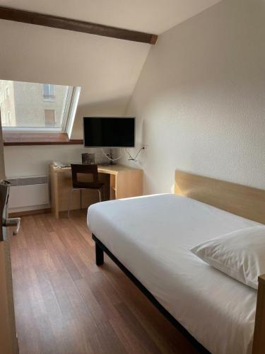1 twin bed