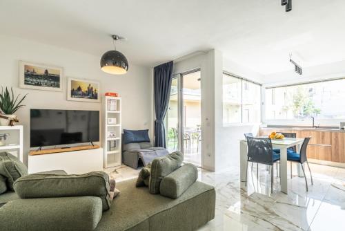 Oasi del Garda a Desenzano - Pool&Garden&Garage