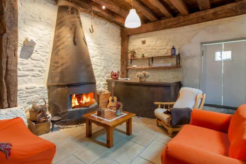 Pub/Lounge, Casona Valle de Soba in Regules