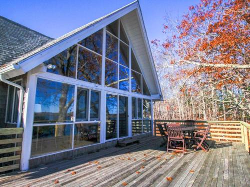 Entrada, The Eagle's Nest in Boothbay Harbor