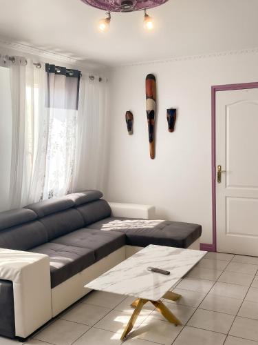 Appartement familial à Sarcelles de 81 m², proche commodités - Location saisonnière - Sarcelles