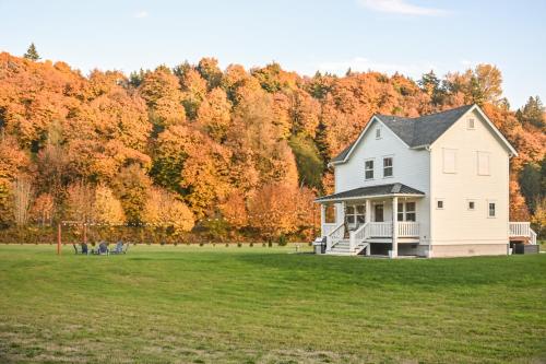 Prairie Cottage, a Fresh Farmhouse