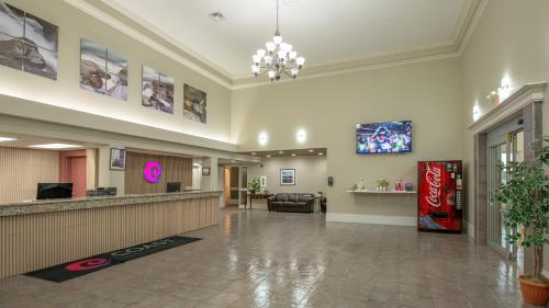 Coast Edson Hotel
