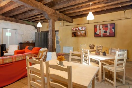 Pub/Lounge, Casona Valle de Soba in Regules