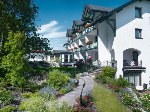 Hotel & Ferienappartements Edelweiss, Виллинген