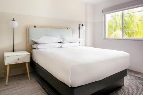 2 bedrooms, 3 beds