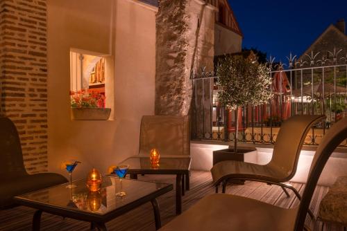 Hôtel Aux Vieux Remparts The Originals Relais (Relais du Silence) - image 6