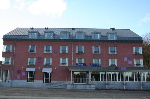 Hotel Sirius - image 4