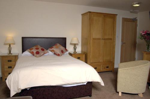 The New Inn Hotel Room Type - Superior Double Room