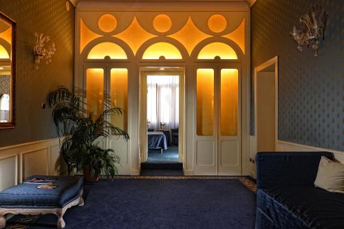 Duodo Palace - main image