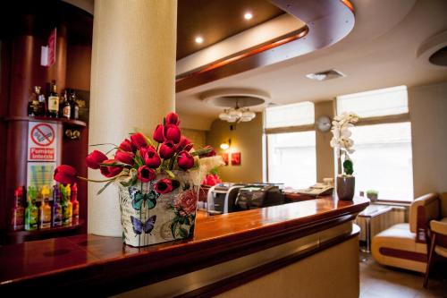 อาหารและเครื่องดื่ม, Villa Brussels in เดวา