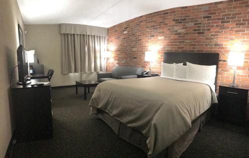 ซูเปอร์ 8 บาย วินด์แฮม ทิมมินส์ ออนแทริโอ (Super 8 By Wyndham Timmins On) in ทิมมินส์ (ออนตาริโอ)