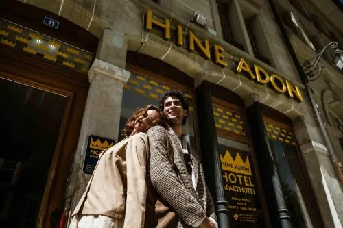 Hine Adon Fribourg City Hotel Self checkin in Freiburg im Üechtland, Schweiz