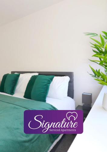 Signature - Duncan House