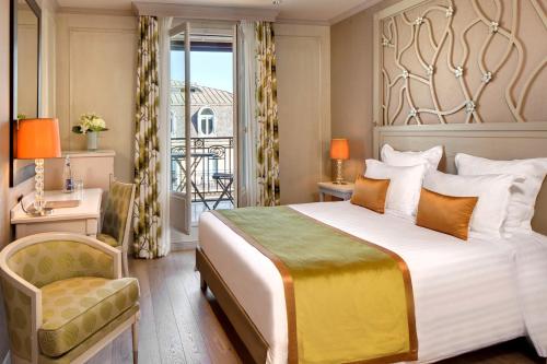 1 queen bed