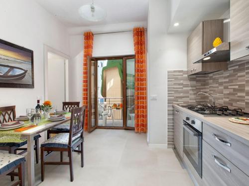 cccfeaadb - Apartment Wohnung 'Sorrento Mahal Kita' einzigartiger Stil