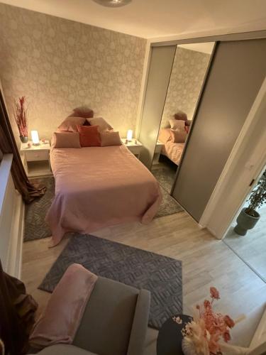 . SEA - 3 Bedrooms