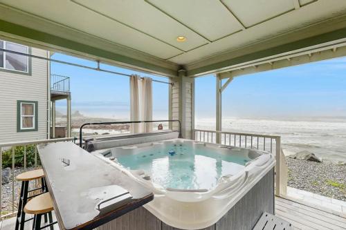 3 bedrooms, 4 beds