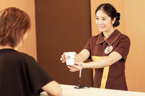 IU Hotel Shanghai Dongchuan Road Metro Station, Szanghaj (zdjęcie 8)