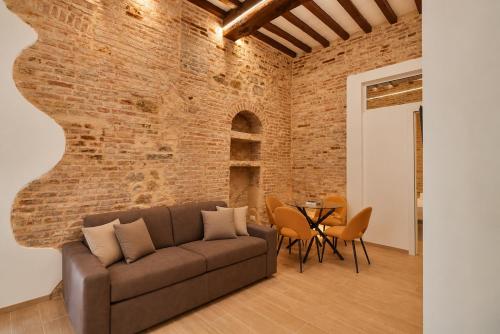 Garibaldi - Boutique Design Flat in Old Town