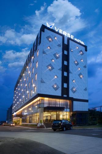 Verse Hotel Cirebon, Cirebon