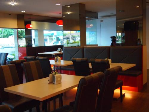 Facilities, The Landmark Hotel near Mount Banang