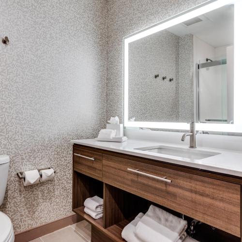2 bedrooms, 2 beds