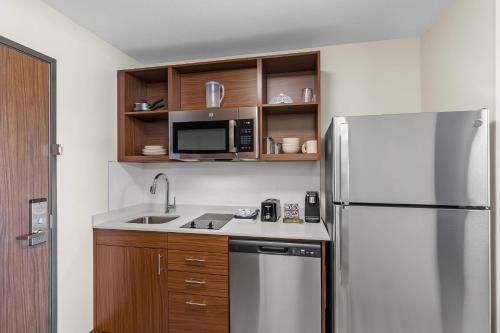 Everhome Suites Georgetown - Austin