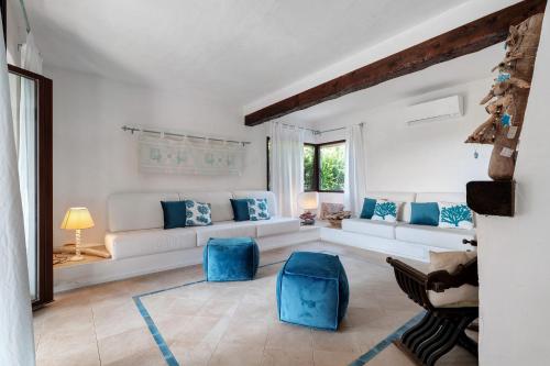 Villa Nica - by And service