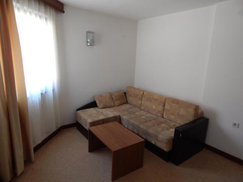 . Hotel Jelak Lukovska Banja