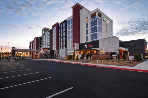 Embassy Suites by Hilton Jonesboro Red Wolf Convention Center