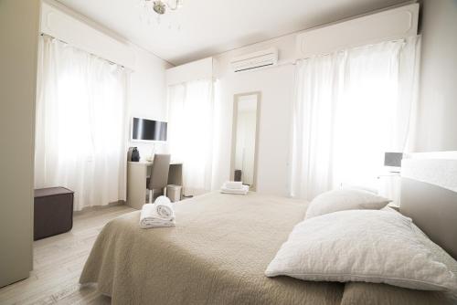 Al Portico Guest House - image 9