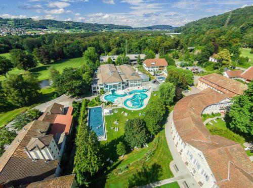 Kurhotel Im Park - image 14