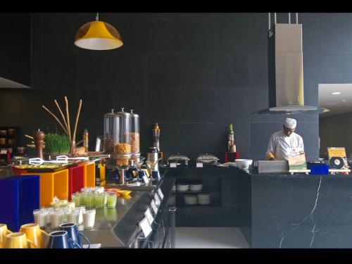 ห้องอาหาร, Keys Select by Lemon Tree Hotels, Visakhapatnam in วิสาขปัตนัม