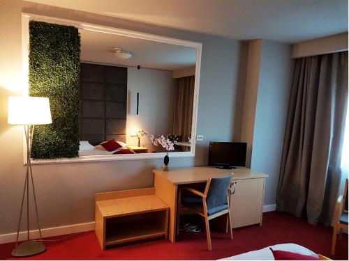 Double Room image 8