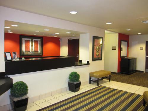 Lobby, Extended Stay America Suites - Santa Rosa - North in Santa Rosa (CA)