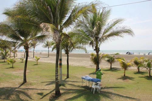 Apartamento Frente a la Playa Morros 922