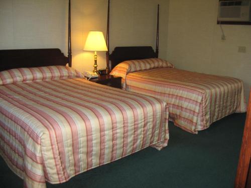 Lockport Inn and Suites