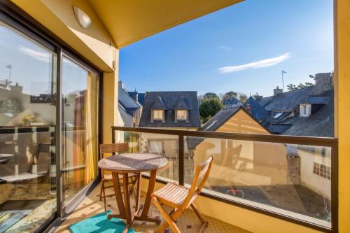 Appartement charmant à Saint-Jacut-de-la-Mer avec balcon