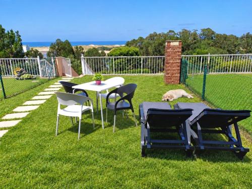 Apartamento con jardín privado cerca playa Usil - Mogro