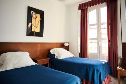 Apartamentos San Andres, Seville (photo 3)