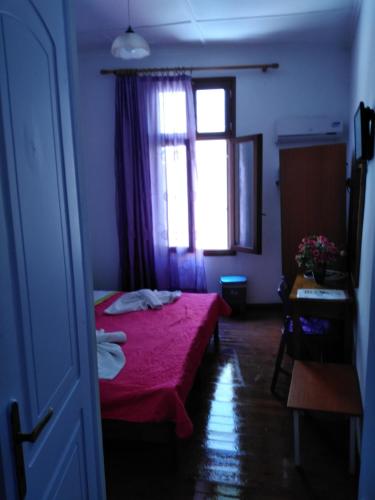 Smaragdi - image 13
