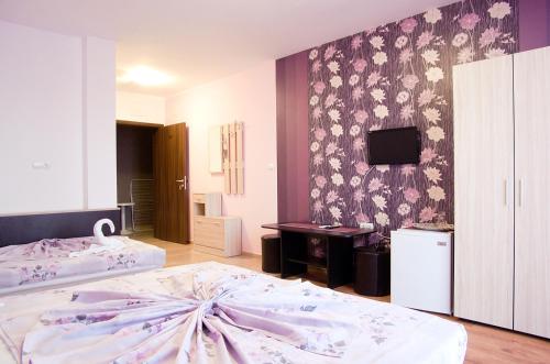 Cabana Beach Club Complex - image 12