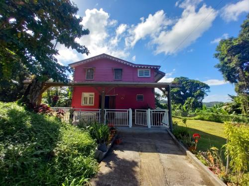 Maison accueillante à Gros Morne avec parking gratuit. - Location saisonnière - Gros-Morne